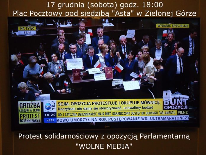 Protest przeciw ograniczeniu mediom wstępu do Sejmu